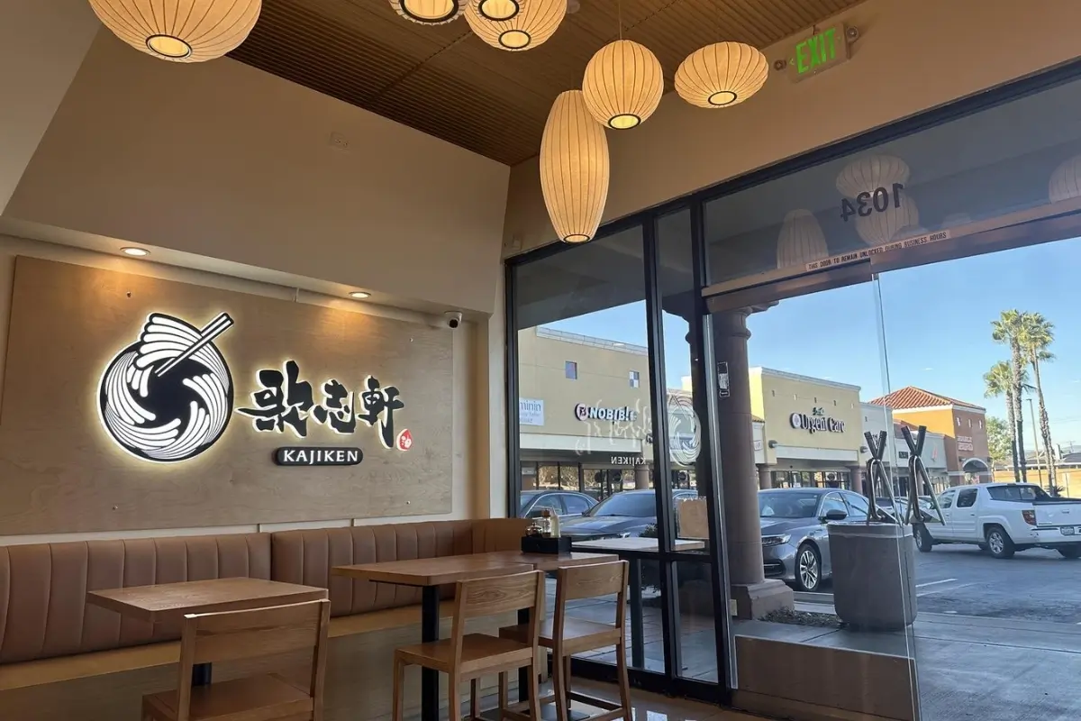 Cozy dining area inside Kajiken-Fullerton, a Japanese Aburasoba Restaurant in Fullerton